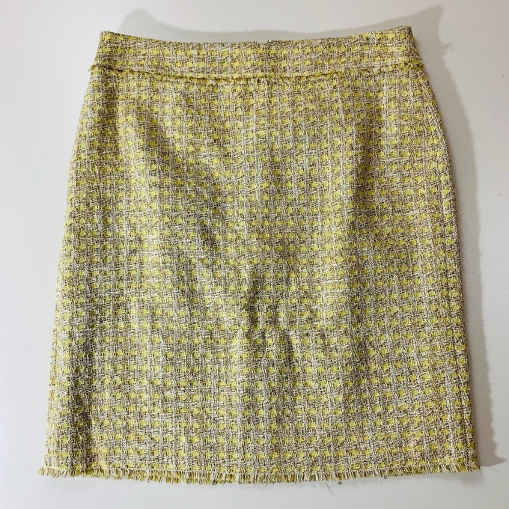 NWT Ann Taylor Yellow Gold Tweed Fringe Raw Hem Chanel Style Skirt Tan Brown